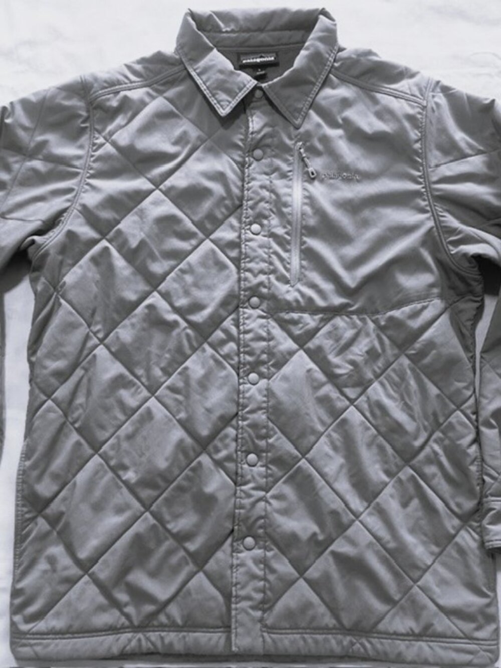 Patagonia Quilted Windbreaker Jacket in Light Gray